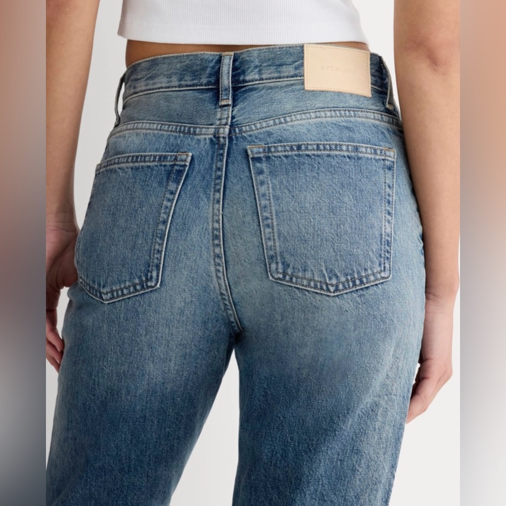 Everlane Women's Straight Leg Jeans - Blue - Picture 3 of 9